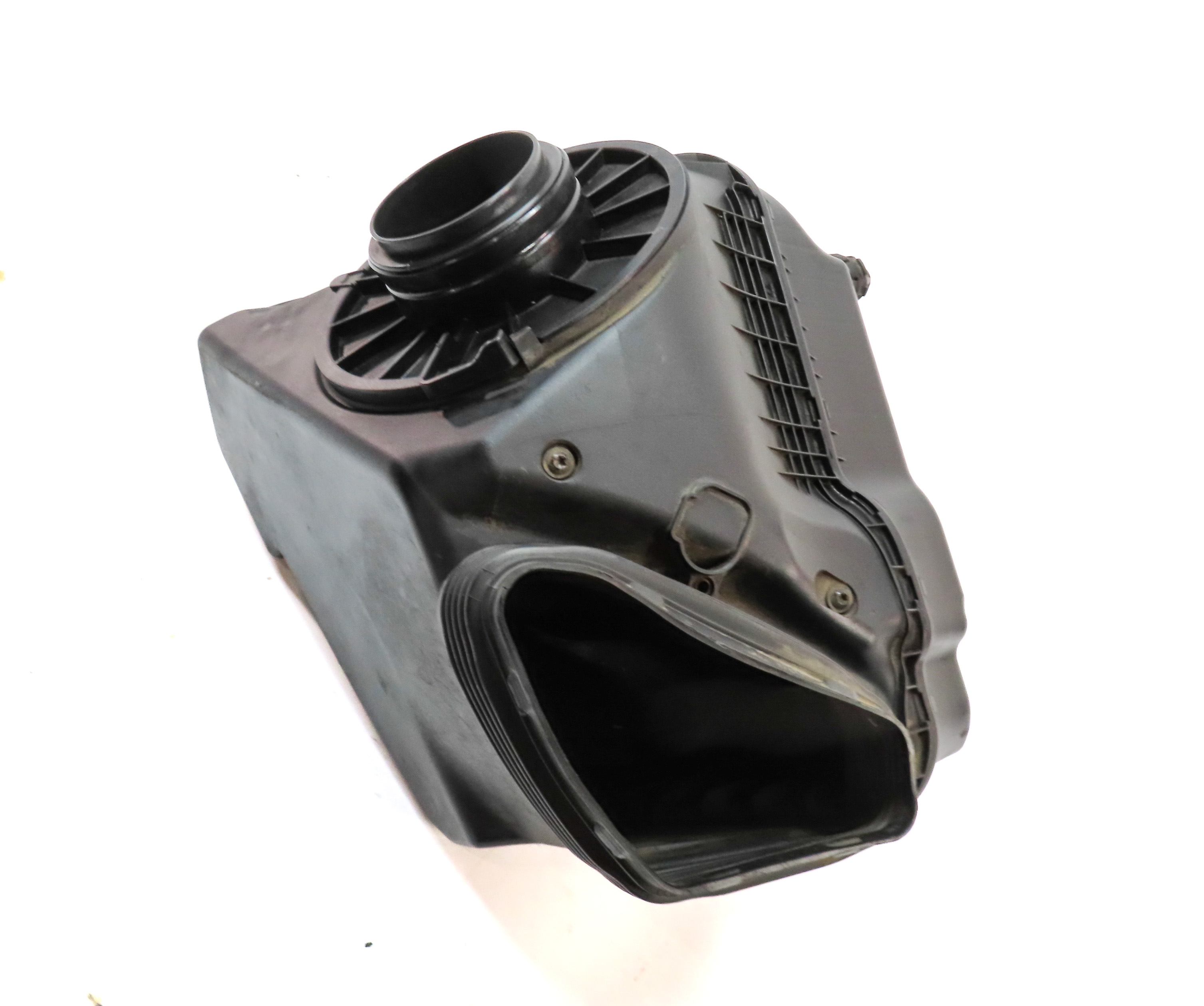 2012-2018 AUDI A6 A7 (C7 4G8) 3.0L ENGINE AIR INTAKE FILTER HOUSING BOX — exact item pictured